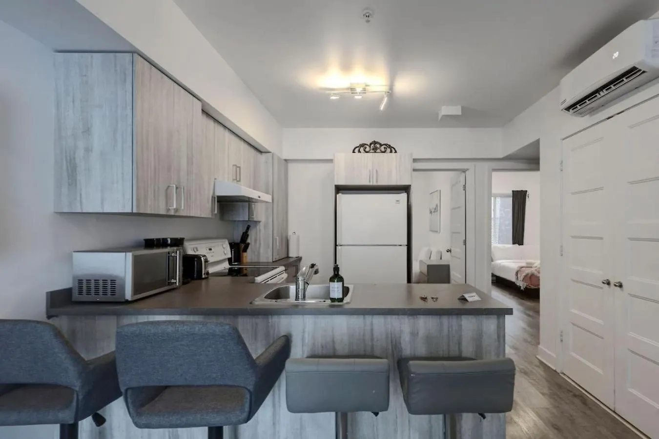 شقة Stylish 3Br In Griffintown Zq4 مونتريال