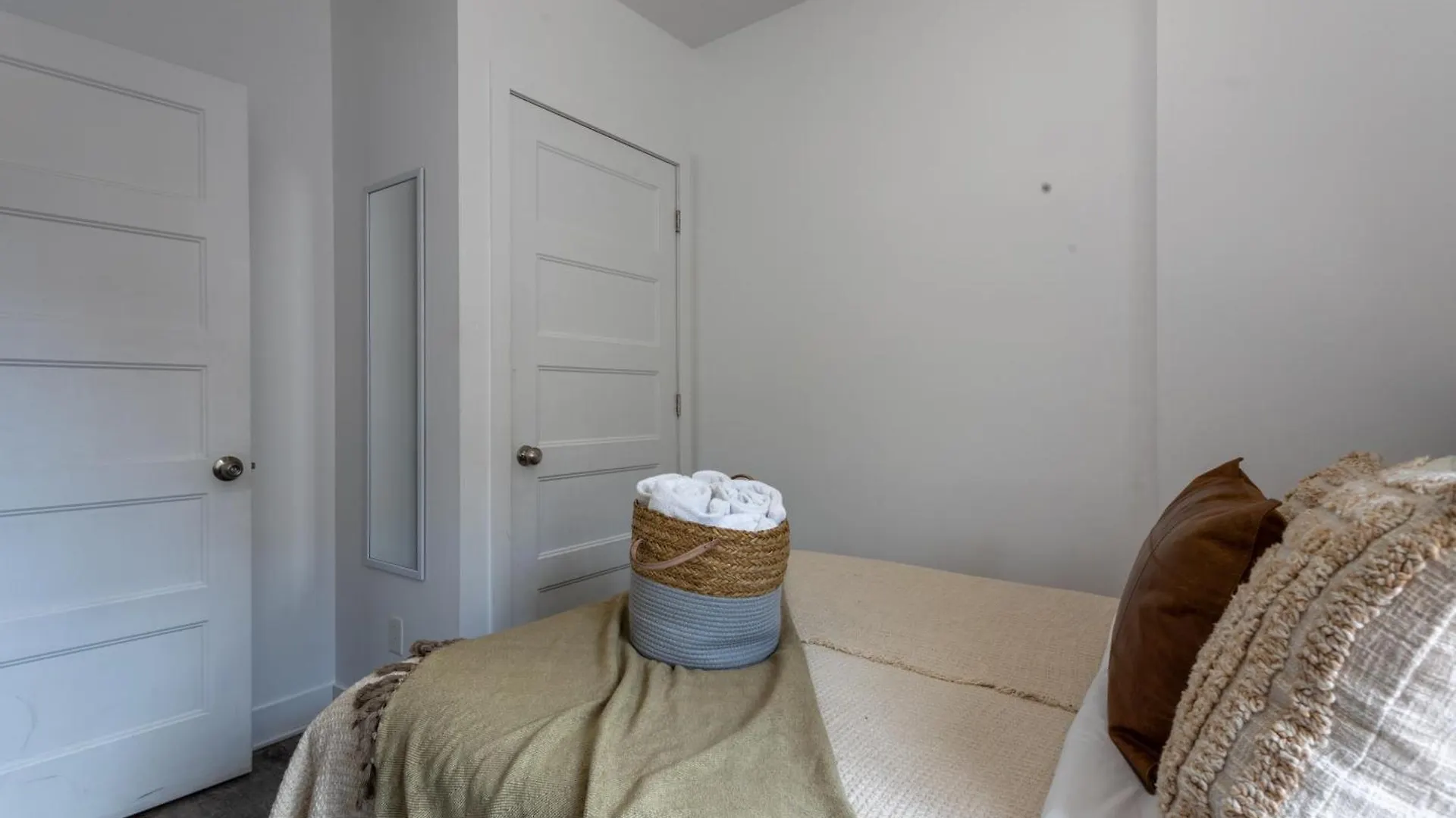 Stylish 3Br In Griffintown Zq4 Apartment Montreal
